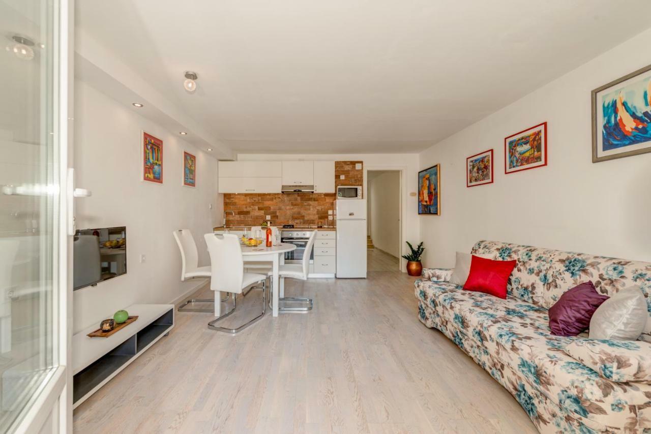Rose Apartment Split Eksteriør billede